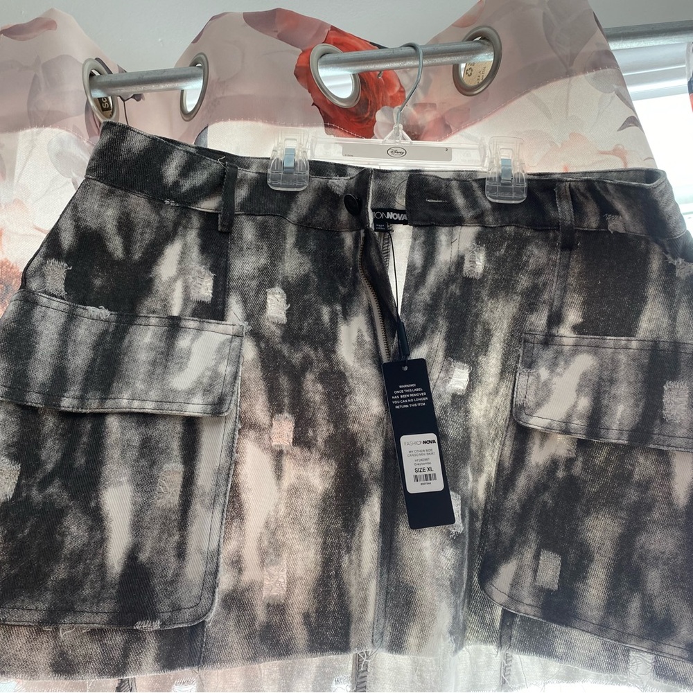 Fashion Nova Black and Gray High Low Skirt